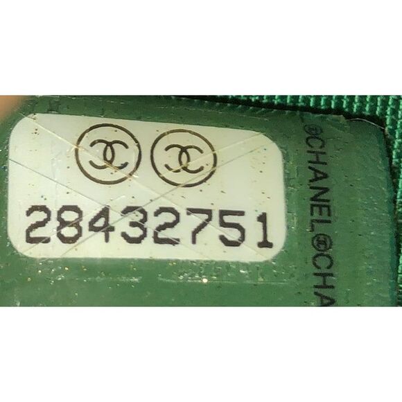 Chanel Round Clutch with Chain Quilted Lambskin Mini Green - Picture 10 of 10